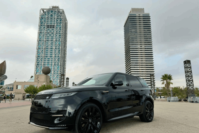 Range Rover Luxury Model - 10 Hours