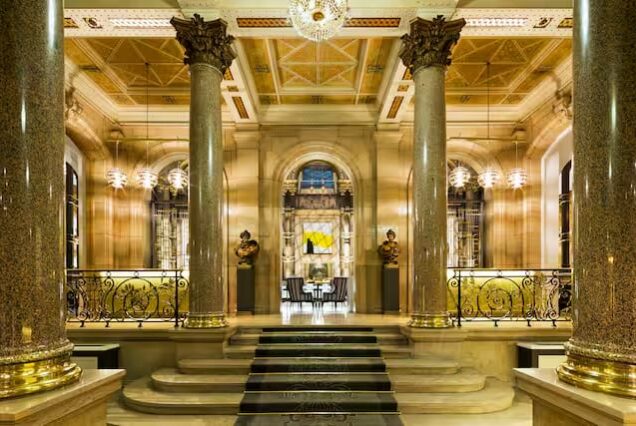 hilton paris