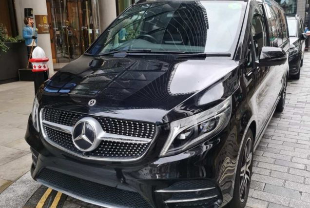 V Class Mercedes Rental – Italy, Roma | Zamzam Viajes